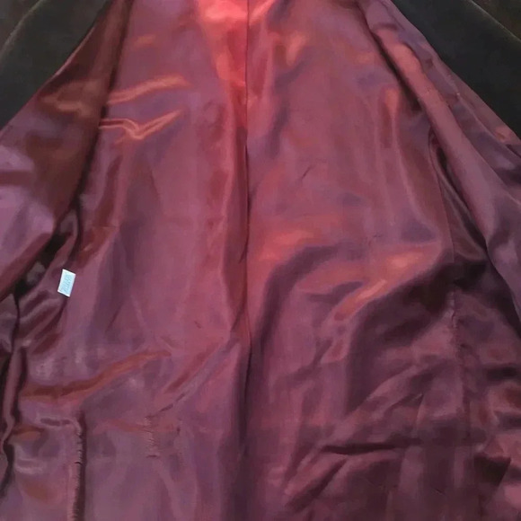 Ann Taylor Suede Coat. Large - Picture 6 of 6